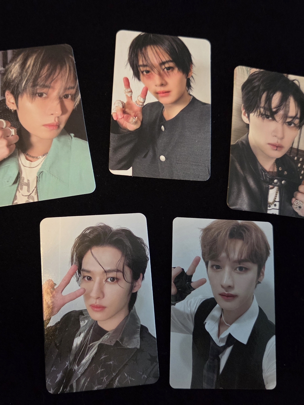 LEE KNOW Photocards, This & That